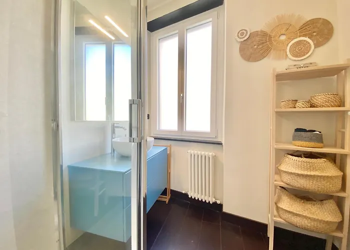Casaviva - Modern Lively Trilo In Genova Nervi