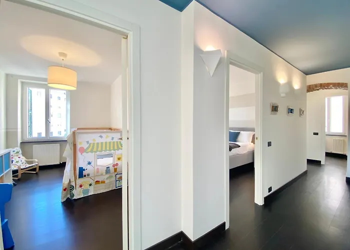 Casaviva - Modern Lively Trilo In Genova Nervi